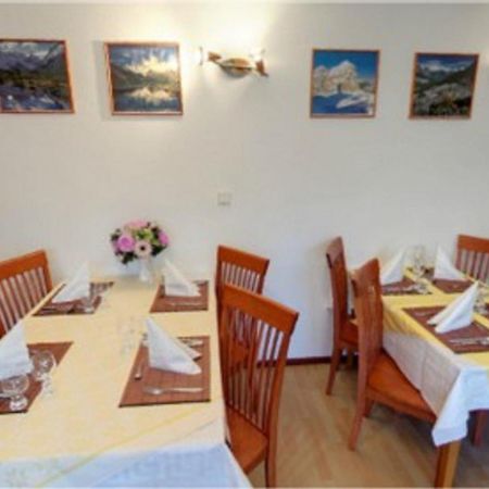 פופראד Vila Strazan מראה חיצוני תמונה