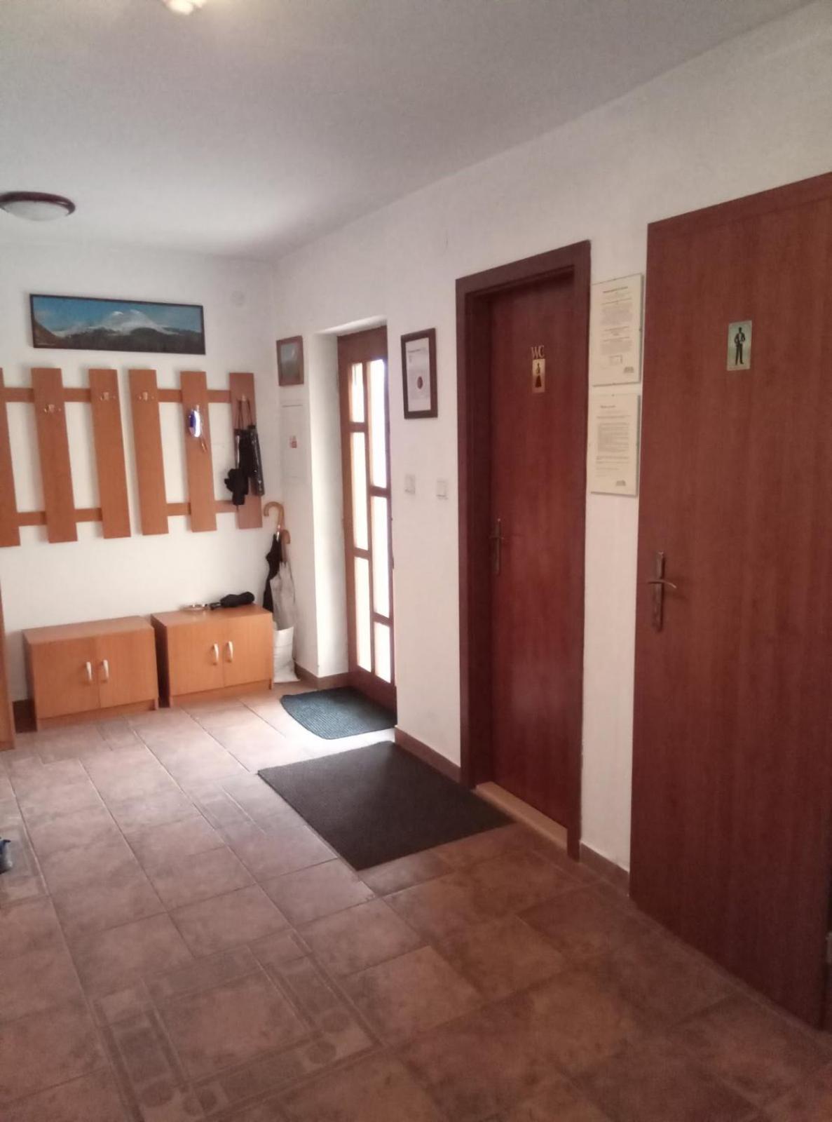 פופראד Vila Strazan מראה חיצוני תמונה